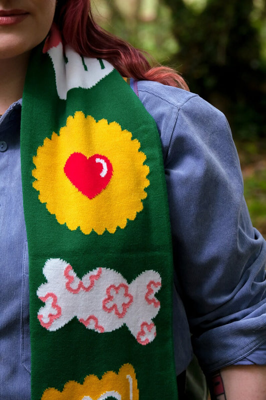 Snack Time Scarf