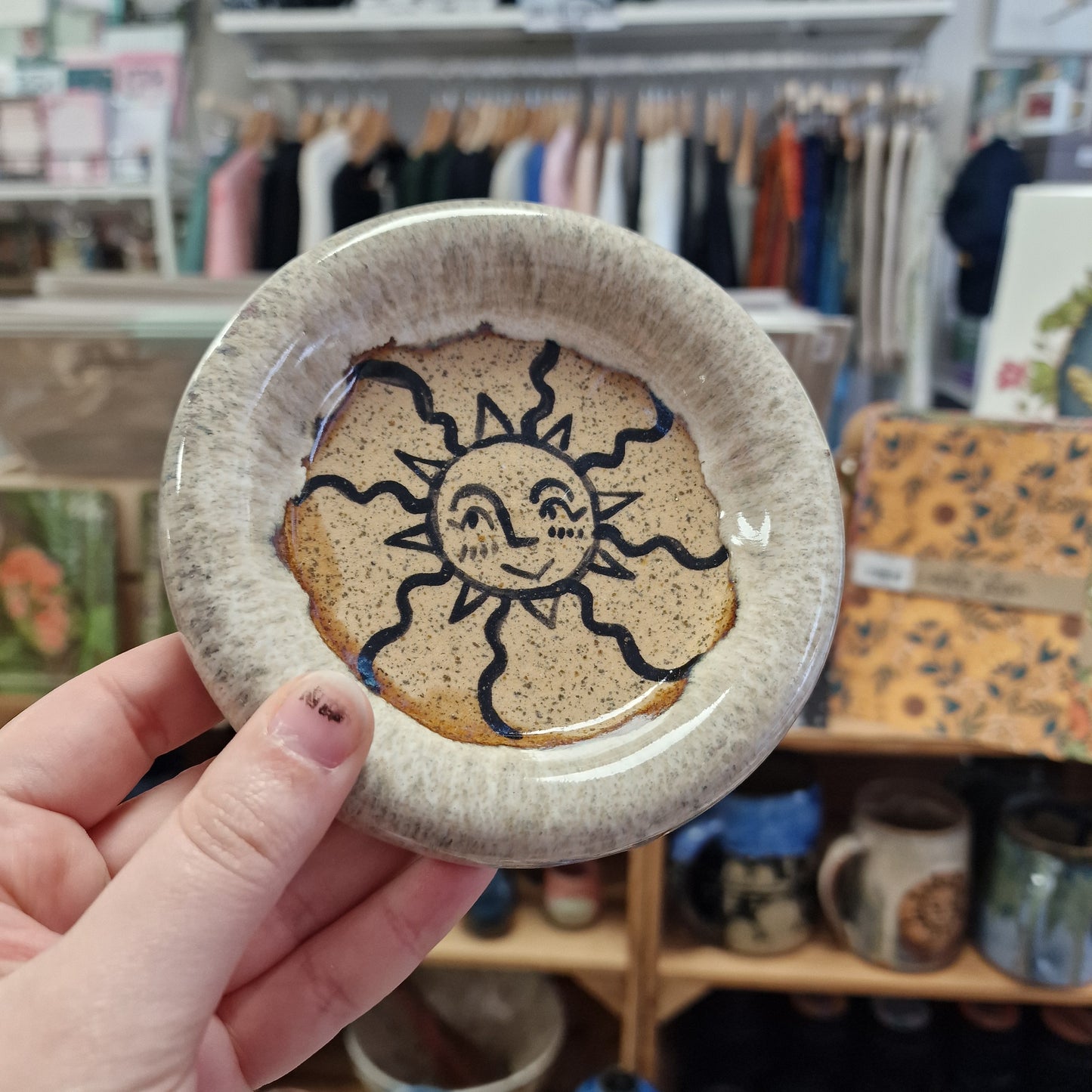 Small Sun Bubble Plate