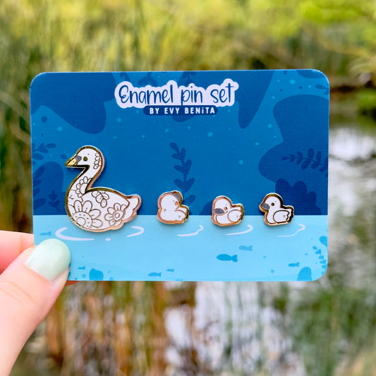 White Swan Family Pin Set