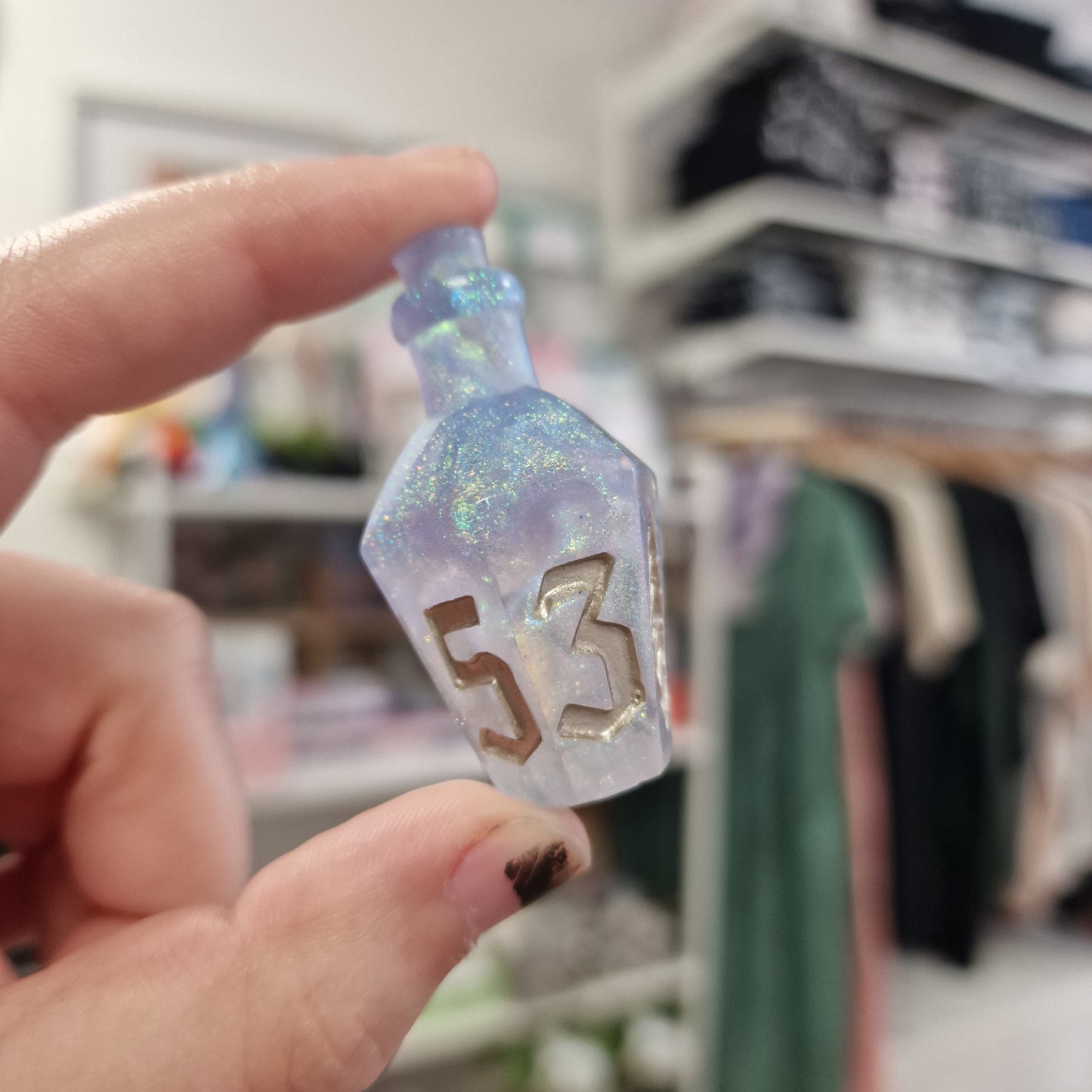 Giant Potion Bottle D6